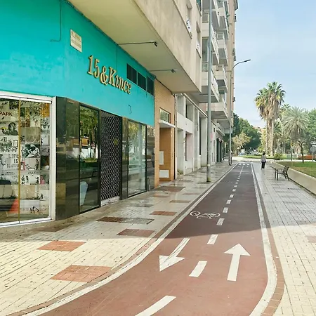 Luminoso Apartamento Cerca Del Centro * Málaga